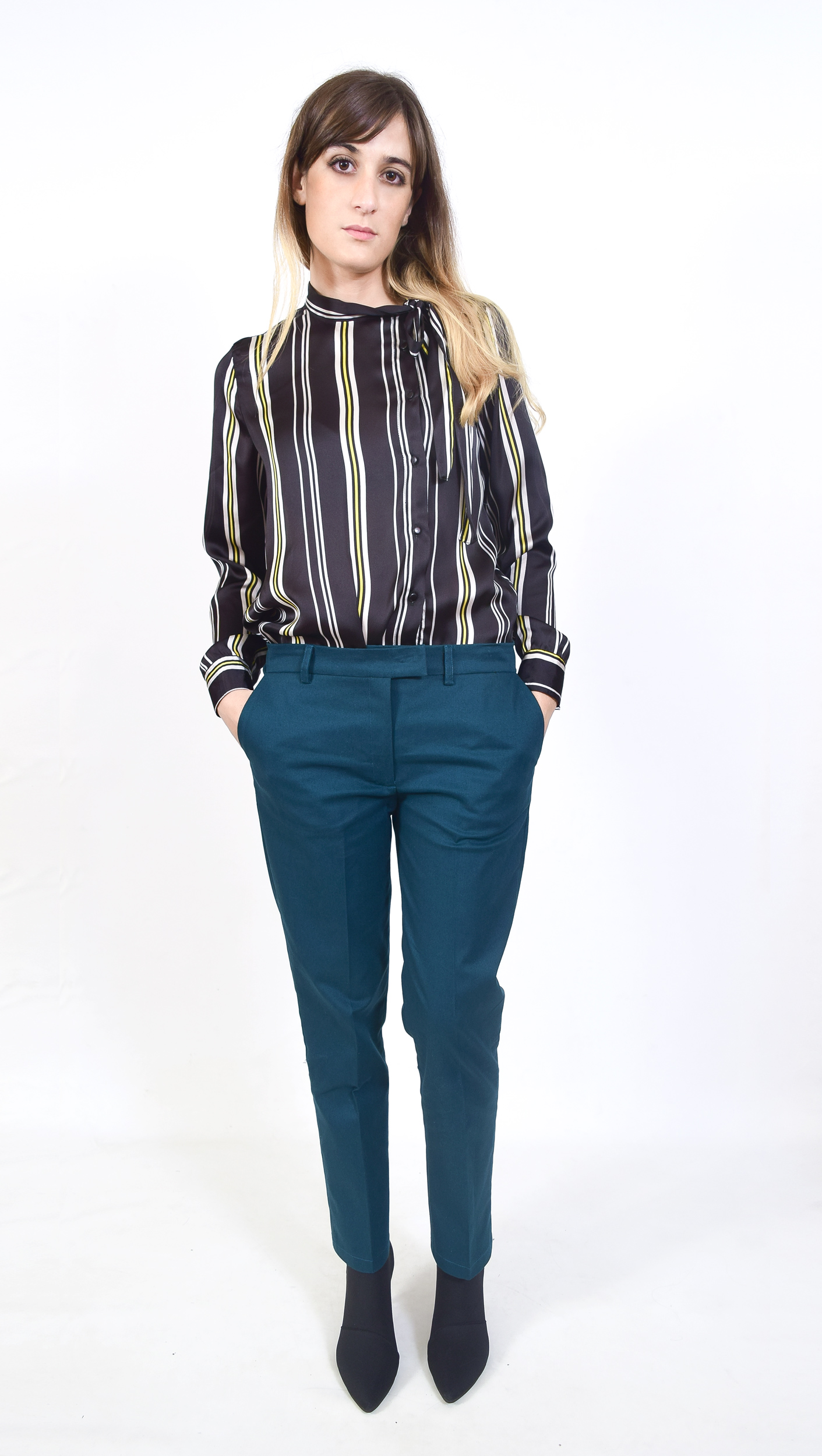 LOOK 1 / 15