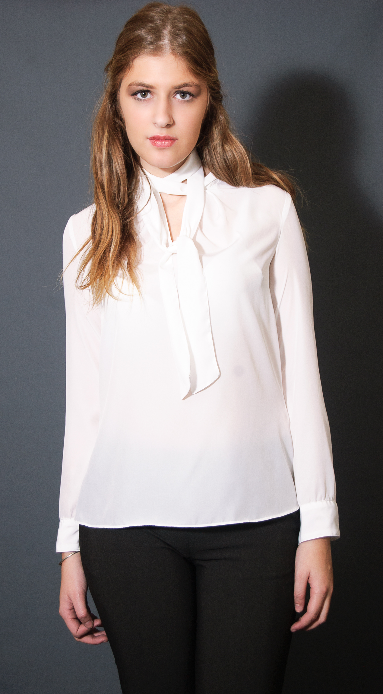 Look 3 / 14
