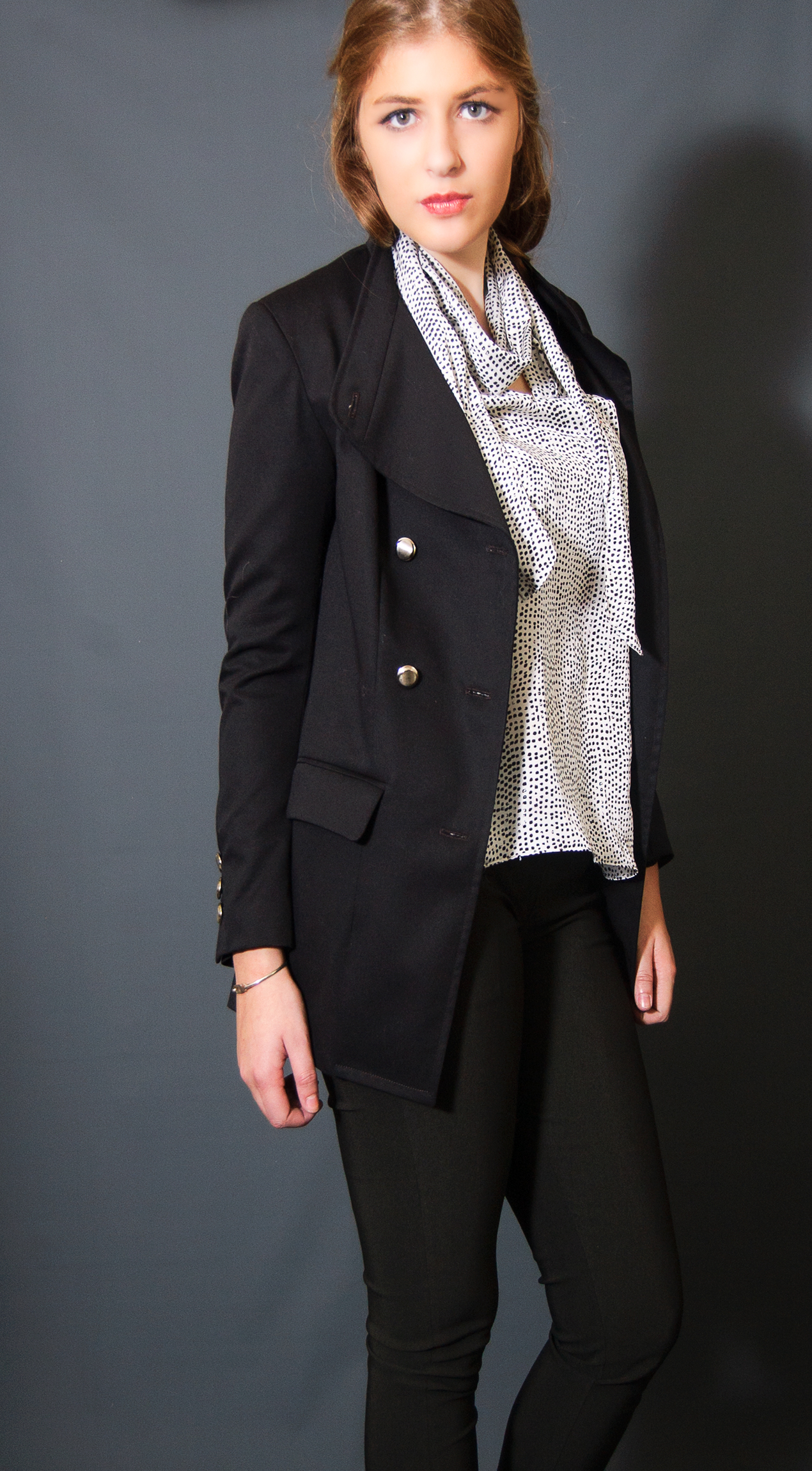Look 6 / 14